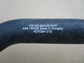 Horní hadice vody Audi VW Seat Škoda 2.0 TDi 5K0122101P - 4