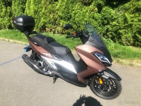 Maxon discover 300 - 4