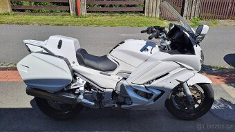 Yamaha FJR 1300 A - 4