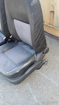Wolckwagen golf 4 předni sedačky - 4