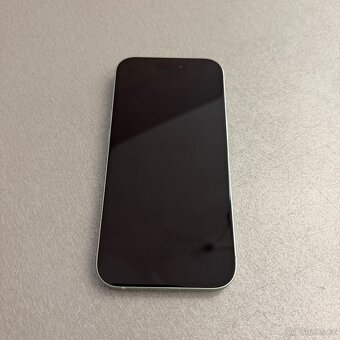 iPhone 15 128GB zelený, bez škrábance, 12 měsíců záruka - 4