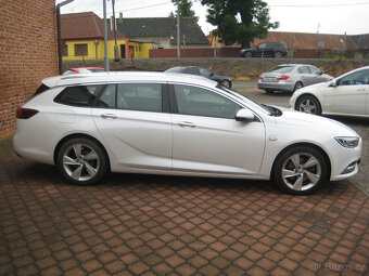 OPEL INSIGNIA SPORTS 2.0 CDTi TOURER ČR 1.MAJ - 4