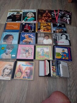 Různé CD A KAZETY 2 čisté - 4
