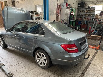 Mercedes-Benz C350cdi C220cdi C180 AMG w204 náhradní díly - 4