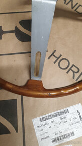 Dreveny volant Alfa Romeo Spider - 4