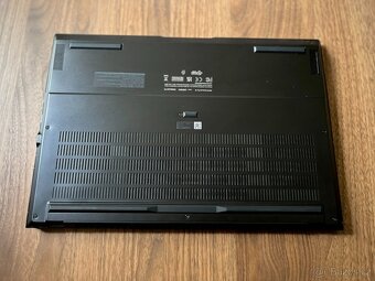 ASUS Zenbook Pro 14", RTX 4070 - 4