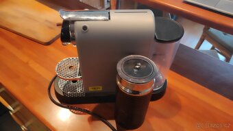 Nespresso Citiz na náhradní díly - 4