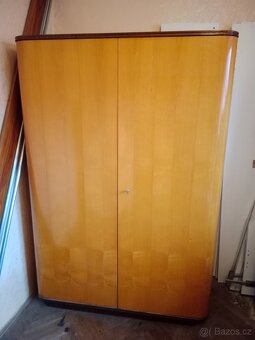 Starožitné skříně - 4