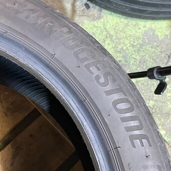 Letní pneu 225/45 R18 91Y Bridgestone 4,5mm - 4