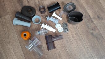 Odšťavňovač Gourmet G21, minimálně používaný - 4