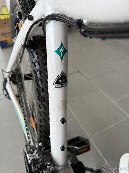 Dámské kolo Specialized Myka 17” - 4