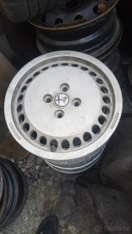 Alfa Romeo 33 - 4