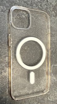 iPhone 13 - 4