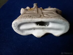 Porcelánová soška rokoko glazovaná viz foto, - 4