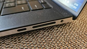 Dell XPS 15 9500, Intel i7, GTX 1650, 16 GB, 1TB SSD + kláv. - 4