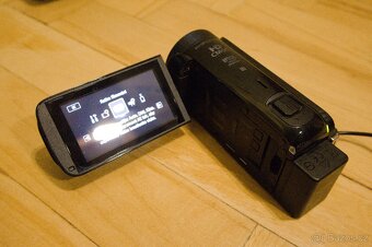 Canon LEGRIA HF R66 – Full HD videokamera s Wi-Fi + přísluše - 4