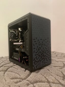 Herní Pc + Monitor | RTX 3070, Ryzen 7 - 4