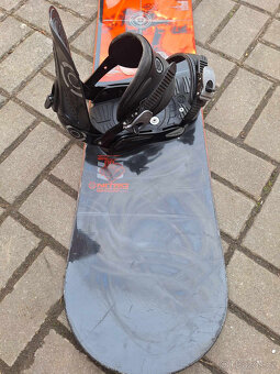 Snowboard Nitro Target o délce 157cm s vázáním stejné značky - 4