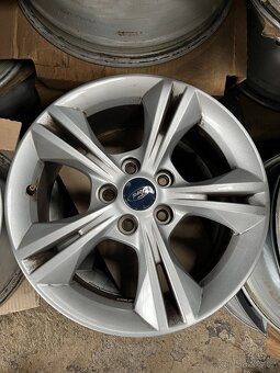 alu ford 5x108r16 7J ET 50 TPMS - 4