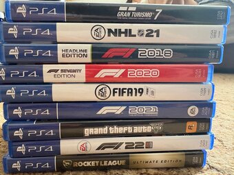 PlayStation 4 + hry k tomu - 4