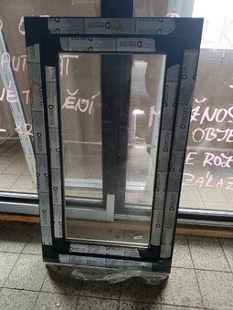 Okna PVC antracit/bílá, nová, dvojsklo, Mix rozměrů - 4