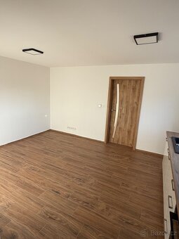 Prodej bytu 2+kk 40 m² Kvasiny - 4