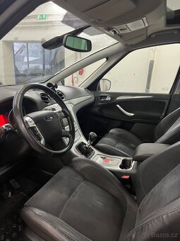 Ford S-Max 2.5T - 4