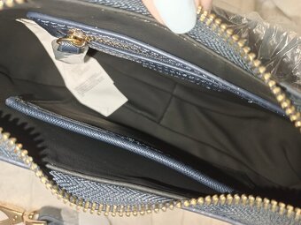 Valentino modrá kabelka - 4