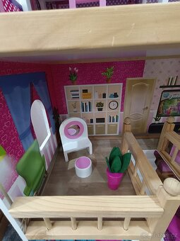 Domeček pro panenky - 4