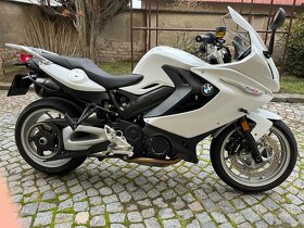 F800GT - 4