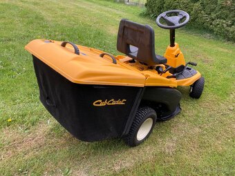 Zahradní traktůrek Cub Cadet CC 114 HA - 4