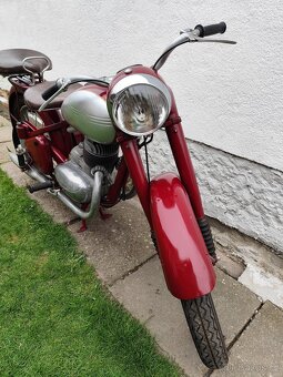 JAWA 250 Pérák - 4