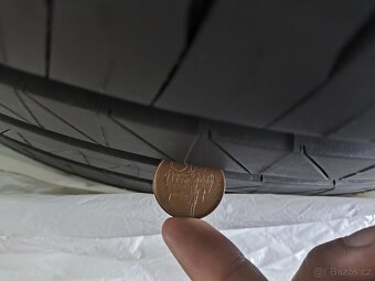 Bridgestone Alenza 001 225/50/18 - 4