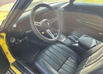 Chevrolet Corvette C3 5,7 V8 - 4
