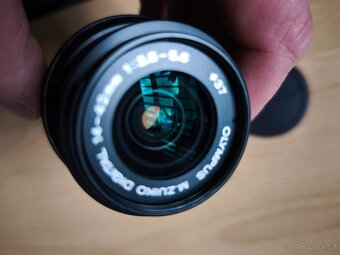 Olympus M.Zuiko 14-42/3.5-5.6 II R MSC Black TOP STAV - 4