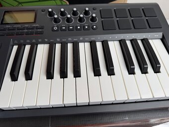 MIDI keyboard / kontrolér M-Audio Axiom 25 - 4