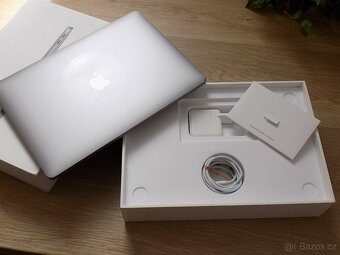 APPLE MacBook Air 13,3" (2019) / i5 / 16GB RAM / 512GB / CZ - 4
