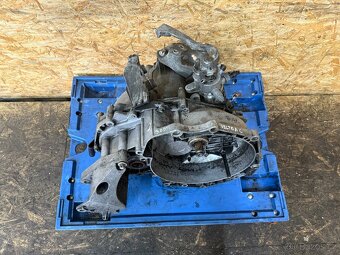 MANUÁLNÍ PŘEVODOVKA 3.0 CDTI OPEL F40 GM 55 354 730 0822680 - 4