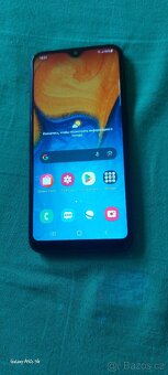 Samsung a20e - 4