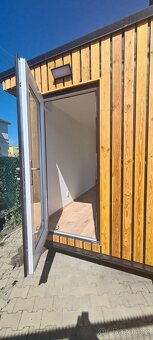 Domek z kontejneru - 4