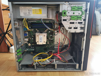 FUJITSU ESPRIMO P920 WIFI + BenQ 20 Monitor - 4