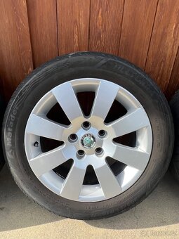 Originál alu kola ŠKODA Superb Metan R16 včetně pneu - 4