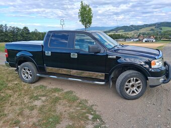 Ford  F150 Supercrewcab Lariat 4wd rok 2005 - 4