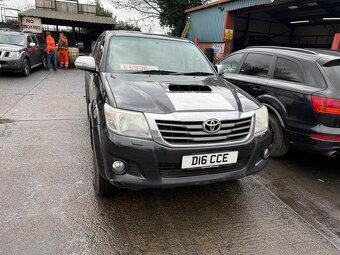 Toyota hilux - 4