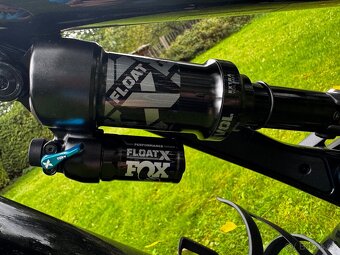 Prodám elektrokolo Specialized turbo Levo comp - 4