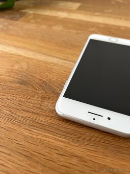 iPhone 8 – 64 GB, bílý, zánovní stav - 4