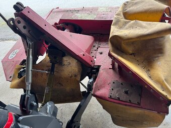 ŽTR 184 F čelní sekačka - 4