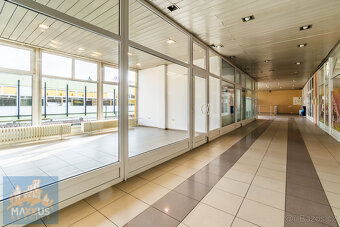 Pronájem obchodního prostoru (26,72 m2), Praha 10 - Strašnic - 4