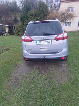 7 místný Ford grand c- max - 4
