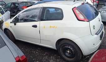 ND z Fiat Punto 1368.cm3 57.kw benzín r.v.2011 (K22) - 4